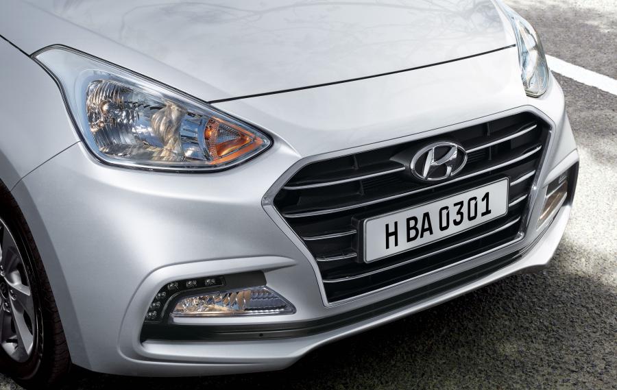 Детали экстерьера Hyundai Grand i10 Sedan 2017 года  (LA) (фото 4 из 6)